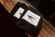 Lade das Bild in den Galerie-Viewer, ELSTERARTIG T-Shirt
