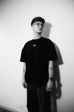 Lade das Bild in den Galerie-Viewer, Das neue ELSTERARTIG T-Shirt
