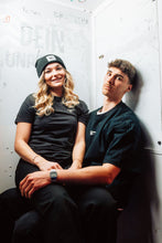 Lade das Bild in den Galerie-Viewer, ELSTERARTIG Beanie
